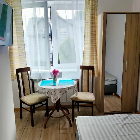 Klonowa Privatunterkunft *