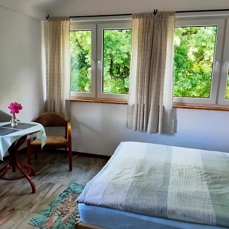 Klonowa * Kołobrzeg