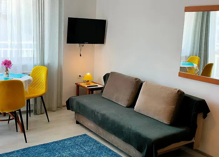 Klonowa * Kołobrzeg